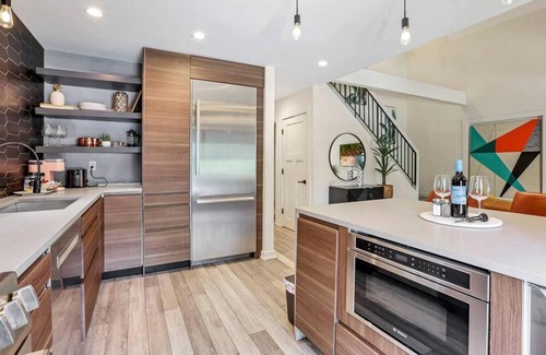 Victorian Village Apartamento | Golden Girls Haven in Columbus