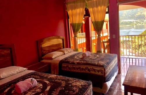 San Pedro La Laguna Hotel | Hotel Adulam