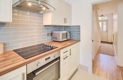 Margate Casa | Host & Stay | Grosvenor Hill