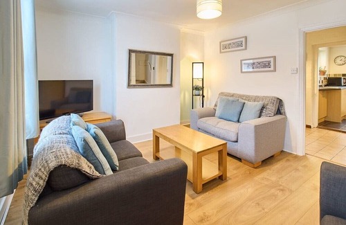 Canterbury Casa | Host & Stay | Prospect Place