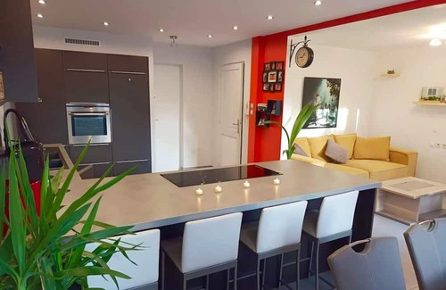 Meythet Apartamento | Homerez - Nice appartement for 6 ppl. with balcony at Annecy