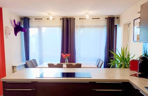 Meythet Apartamento | Homerez - Nice appartement for 6 ppl. with balcony at Annecy