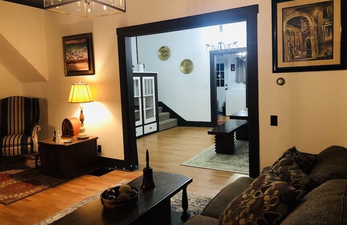 Findlay Casa | Perfect Getaway Downtown Findlay