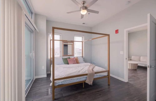North Kansas City Apartamento | City Escape - 1BR Loft 1.7 Miles - Downtown