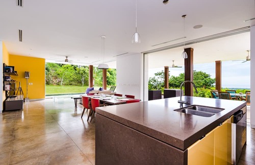 Marbella Casa | LUNA LUXURY VILLA w/Pool & Concierge!n