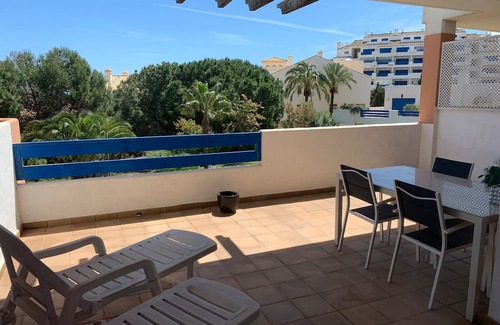 Castillo de Sabinillas Apartamento | Duquesa Suites Golf and Gardens