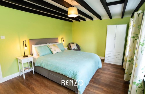 Stoke Bardolph Cabaña | Beautiful 1-bed Cottage in Nottingham by Renzo, Stunning Countryside Location!