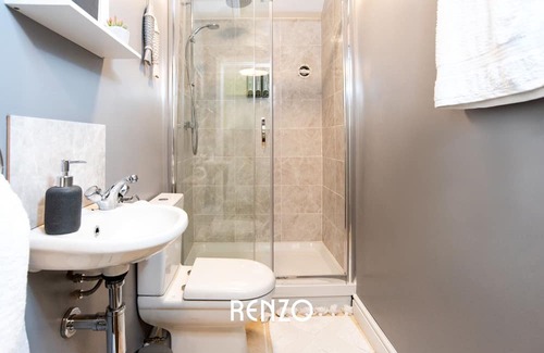 Stoke Bardolph Cabaña | Beautiful 1-bed Cottage in Nottingham by Renzo, Stunning Countryside Location!