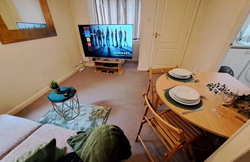 Walton Casa | Lovely 1-Bed House in Milton Keynes
