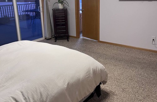 Martell Casa | Cabin Vibes w/hot tub, game room and within walking distance of 2 golf courses.