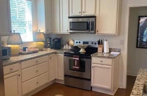 Reynolds Landing Cabaña | The Masters Country Cottage