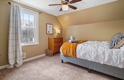 Berea Casa | River Dog | Entire House | Pet Friendly