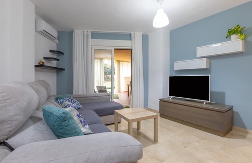 Mijas Casa | EDEN GOLF - Fantastic apartment with shared pool in Calahonda - Free Wifi