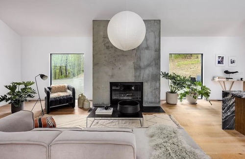 Accord Casa | Cozy Newly Built Retreat w/Pool & 10 Acres in Accord, NY!