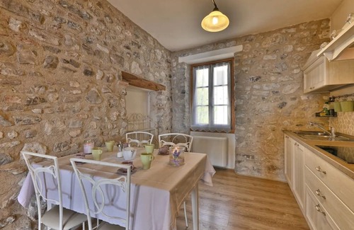 Oldesio Apartamento | Apartment 'Il Grano' with Lake View, Private Terrace and Wi-Fi