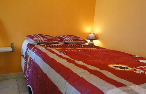 Foncine-le-Haut Apartamento | Gîte 1805 montagnes du jura avec spa et sauna 2*