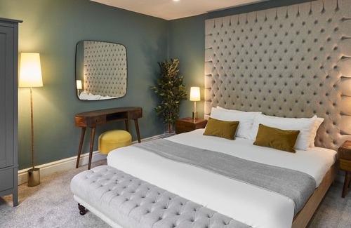 Hope Street Apartamento | Host & Stay | The Falkner Quarters I