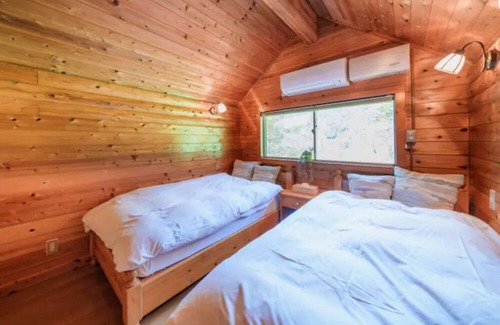 Kawanehon Casa | RindoFusion of outdoor and healingHot spring a / Haibaragun Shizuoka