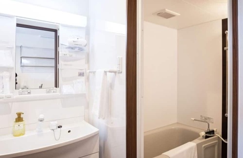 Itarashiki Casa | Double bedroom Capacity 12 people nonsmoking / Shimajiri-gun Okinawa