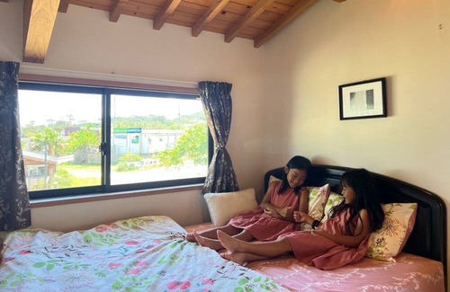 Shoshi Casa | Ocean Hills Villa on the hill where you can feel t / Kunigamigun Okinawa
