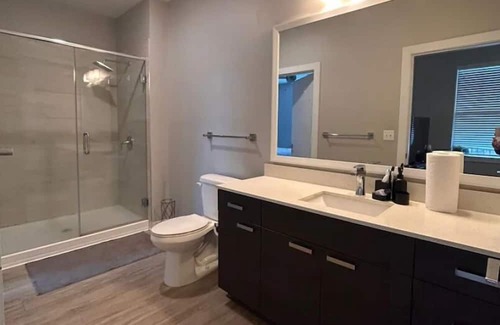 Wesley Heights Apartamento | Luxury and Modern 1BR Apt.