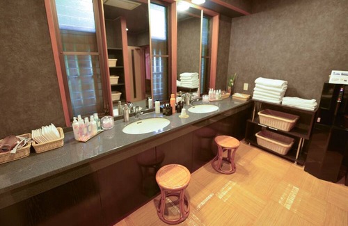Atami Casa | Nonsmoking A hideaway inn with Japanese architecture surrounded by a Japanese garden / Atami Shizuoka