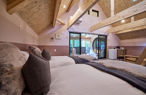 Narusawa Casa | Deluxe Cottage Kunzite / Minamitsurugun Yamanashi