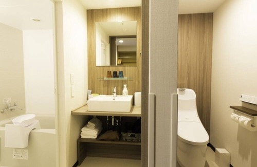 Hakodate Casa | Ladies Deluxe Triple Ladies only room for VS|S / Hakodate Hokkaidō