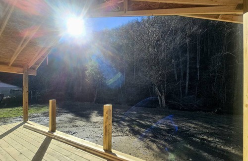 Ragland Cabina | NEW BUILD - Close to Hatfield Mccoy TRAILS - Sleeps 6 - Cliff's Deer Rest