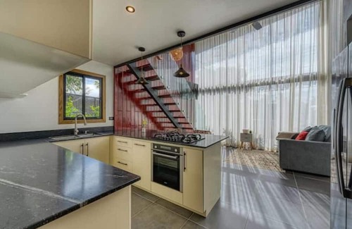 Uvita Casa | Casita Nut