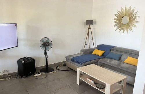 Cayenne Casa | Maison des Coulicous - 1 à 2 Chambres Tout Confort