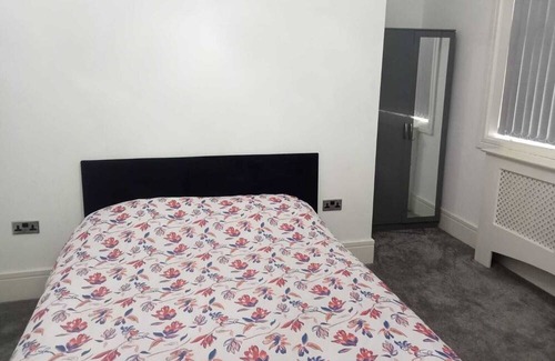 Wolverhampton Apartamento | Charming 2-Bed Apartment in Wolverhampton