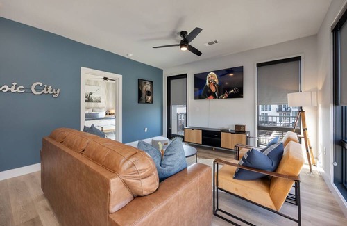 West End Casa | Slate - Odyssey - Heart of Midtown