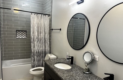 North Kenwood Condominio | 5 minutes to lake front and hyde park community, Very warm and quiet building !