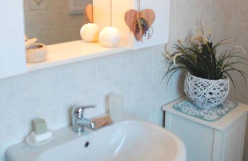 Prabione Apartamento | Apartment 'Lina 2' with Mountain View, Shared Garden and Wi-Fi