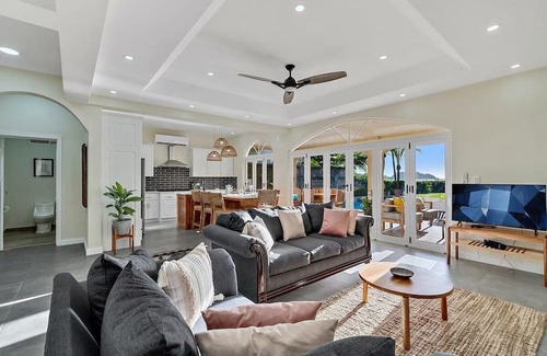 Mokuleia Casa | Kukui Hale - Short Walk to Beach, AC