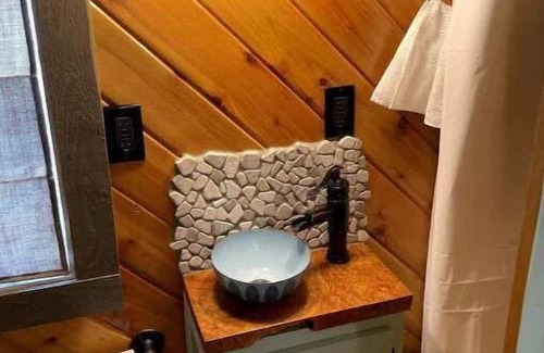Lindon Casa | Cozy Tiny House at Lindon Marina
