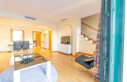 Los Abrigos Casa | !a100 Metros de la Playa! Preciosa Villa Adosada de Estilo Mejicano con Piscina