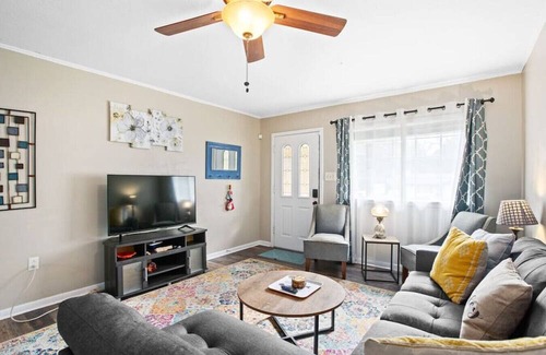 Hattiesburg Casa | *NEW* Cozy Retreat! 3-min to USM