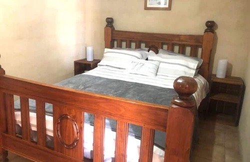 Waterhouse Casa | 'Ted's Shack' - Recently renovated, Long Beach!