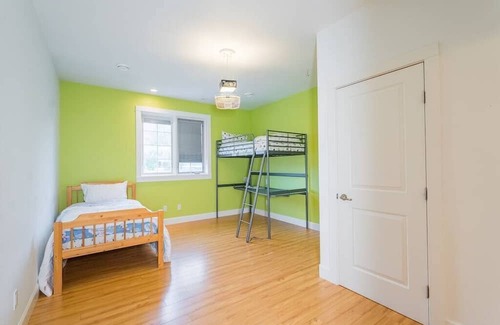 Okanagan-Similkameen Casa | *Spacious 6 Bedroom House in Penticton