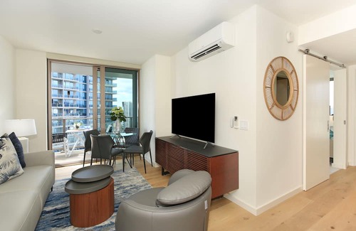 Ala Moana Condominio | BRAND NEW Luxury Skyline Residence with Panoramic City & Partial Ocean Views!