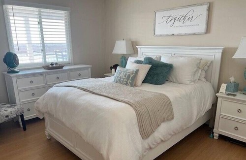 Green Creek Condominio | 3 bedroom, 2 bath "SUNSET" condo in Anglesea with pool!