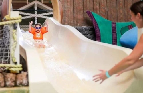Williamsburg Complejo | Great Wolf Lodge Williamsburg VA, deluxe balcony family suite 12/4 -12/7/2023