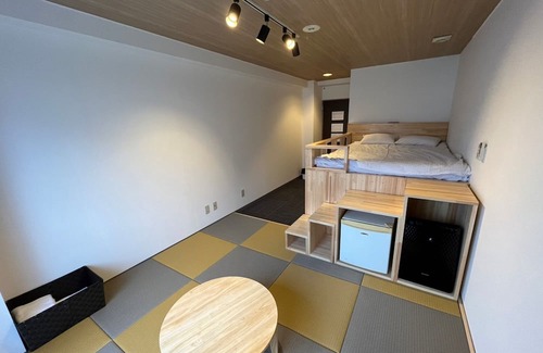 Yuzawa-machi Casa | JapaneseWestern room for 3 people Semidouble bed adjacent hot spring facility / Minamiuonuma Niigata