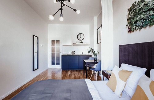 Zizkov Apartamento | TurnKey | King George Square Apartments