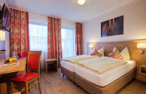 Bad Endorf Apartamento | Doppelzimmer Parksee