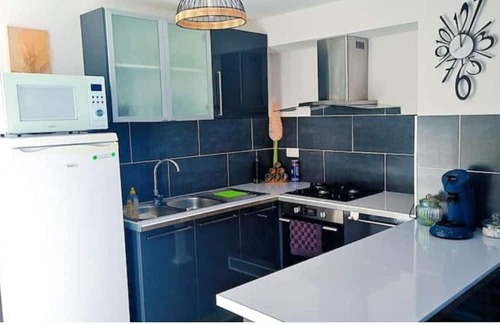 Petite-Foret Apartamento | Bel Appartement Valenciennes