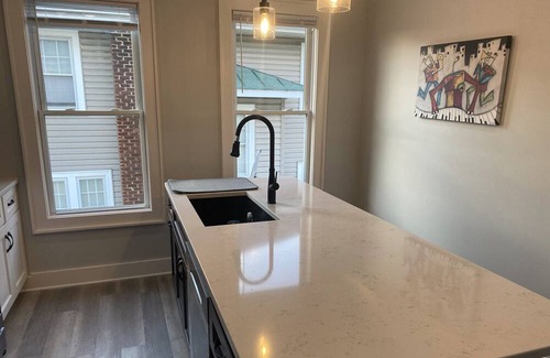 Roanoke Apartamento | Grandin Village Suite