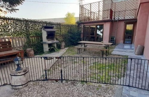 Volargne Apartamento | APt. 1 - Independent studio apartment